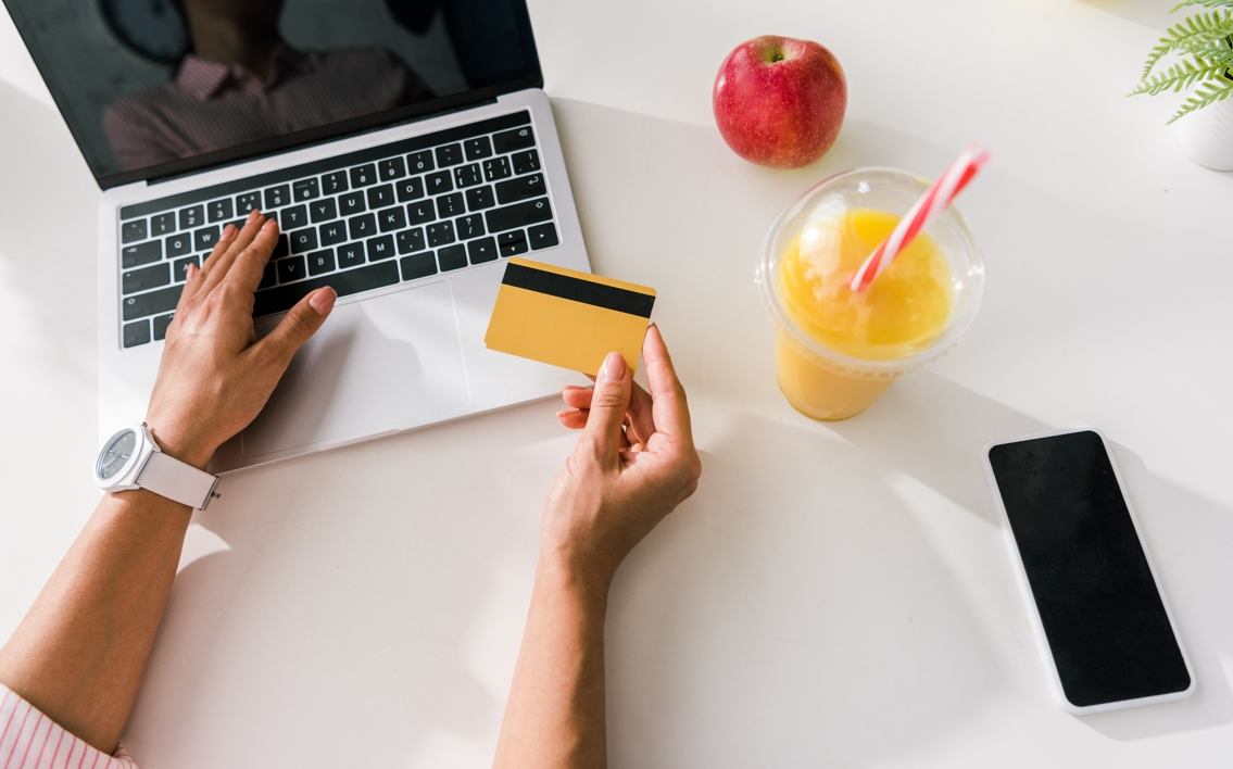 開發代購小程序,選擇哪種技術框架更合適?